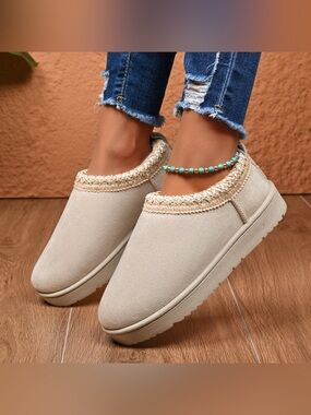 Round Toe Platform Ankle Boots